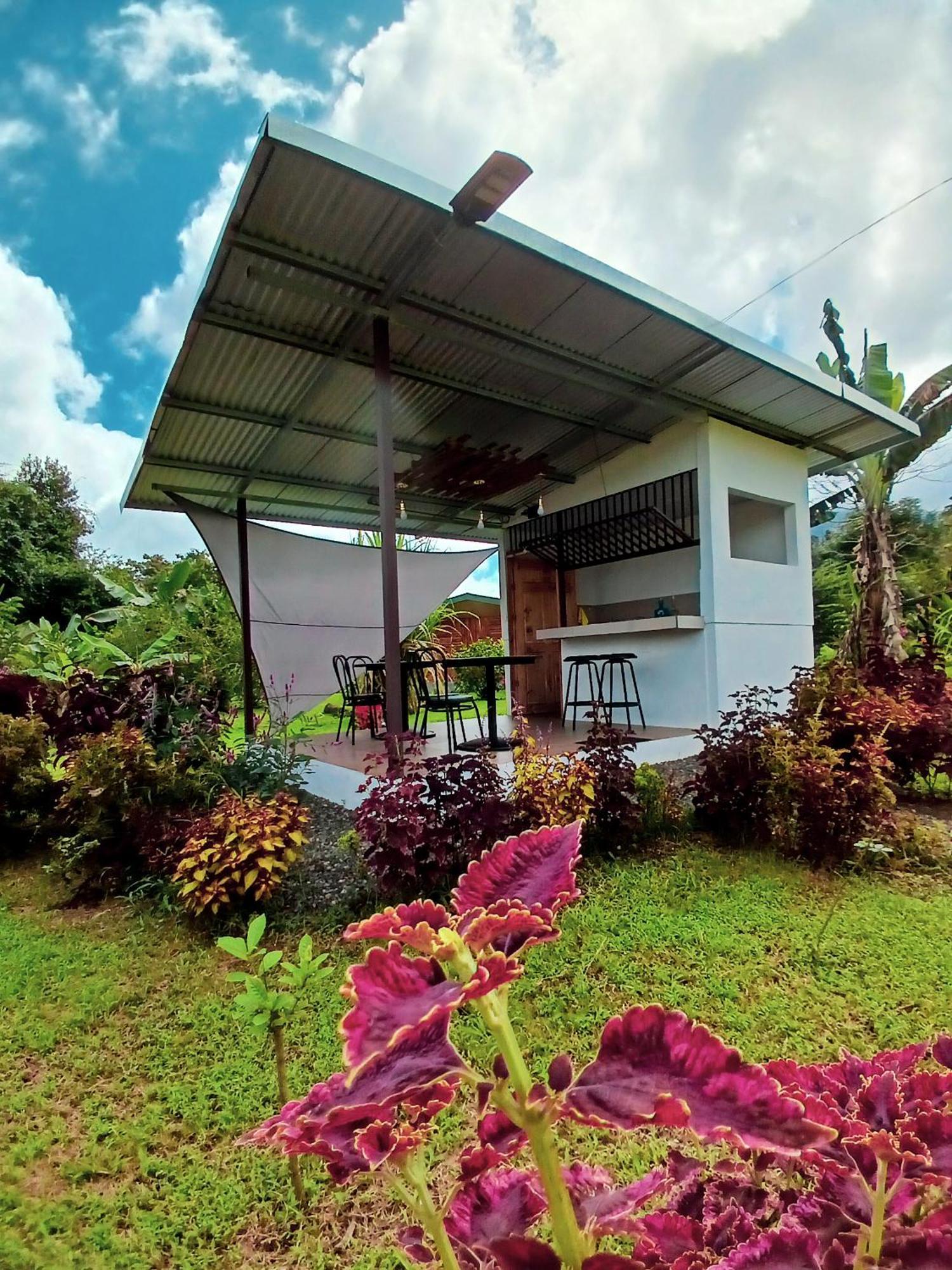 فيلا Flora Glamping De Abuela La Fortuna المظهر الخارجي الصورة