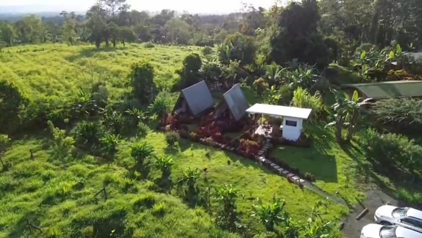 فيلا Flora Glamping De Abuela La Fortuna المظهر الخارجي الصورة