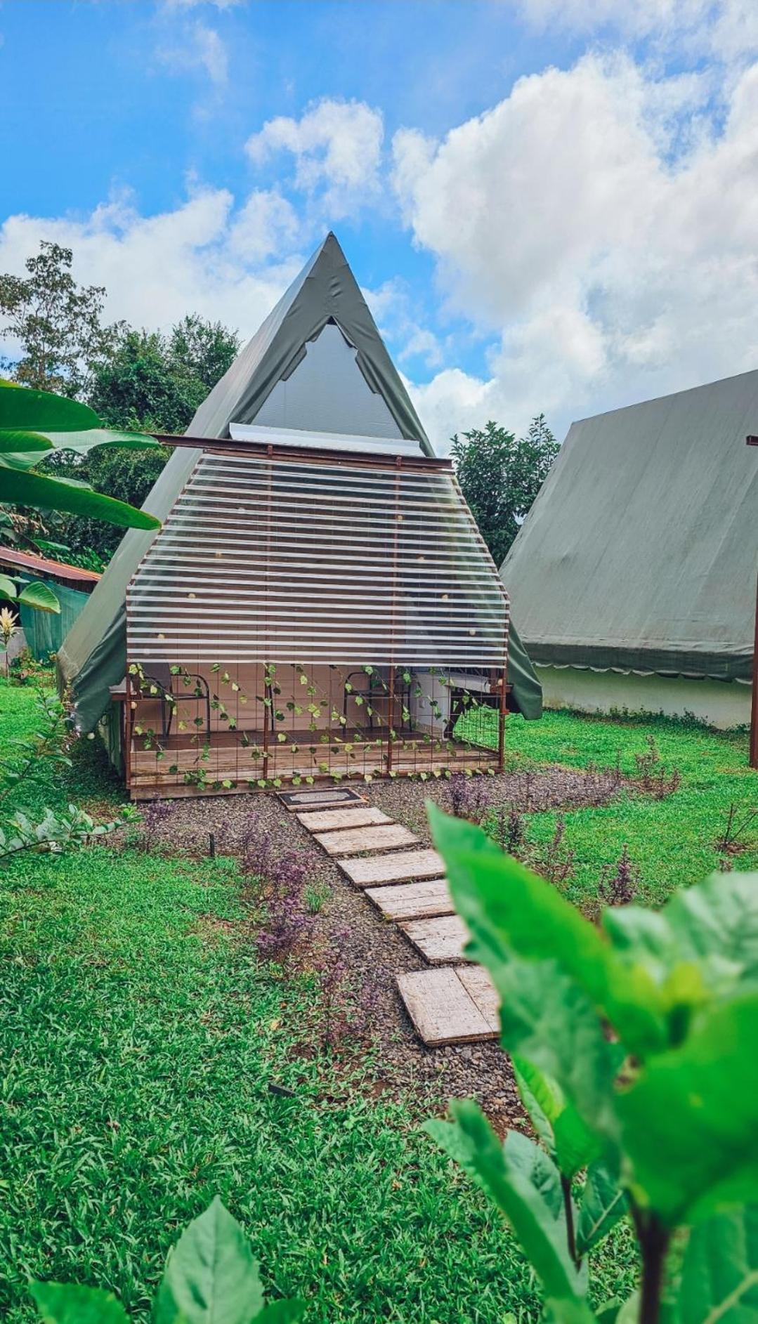 فيلا Flora Glamping De Abuela La Fortuna المظهر الخارجي الصورة
